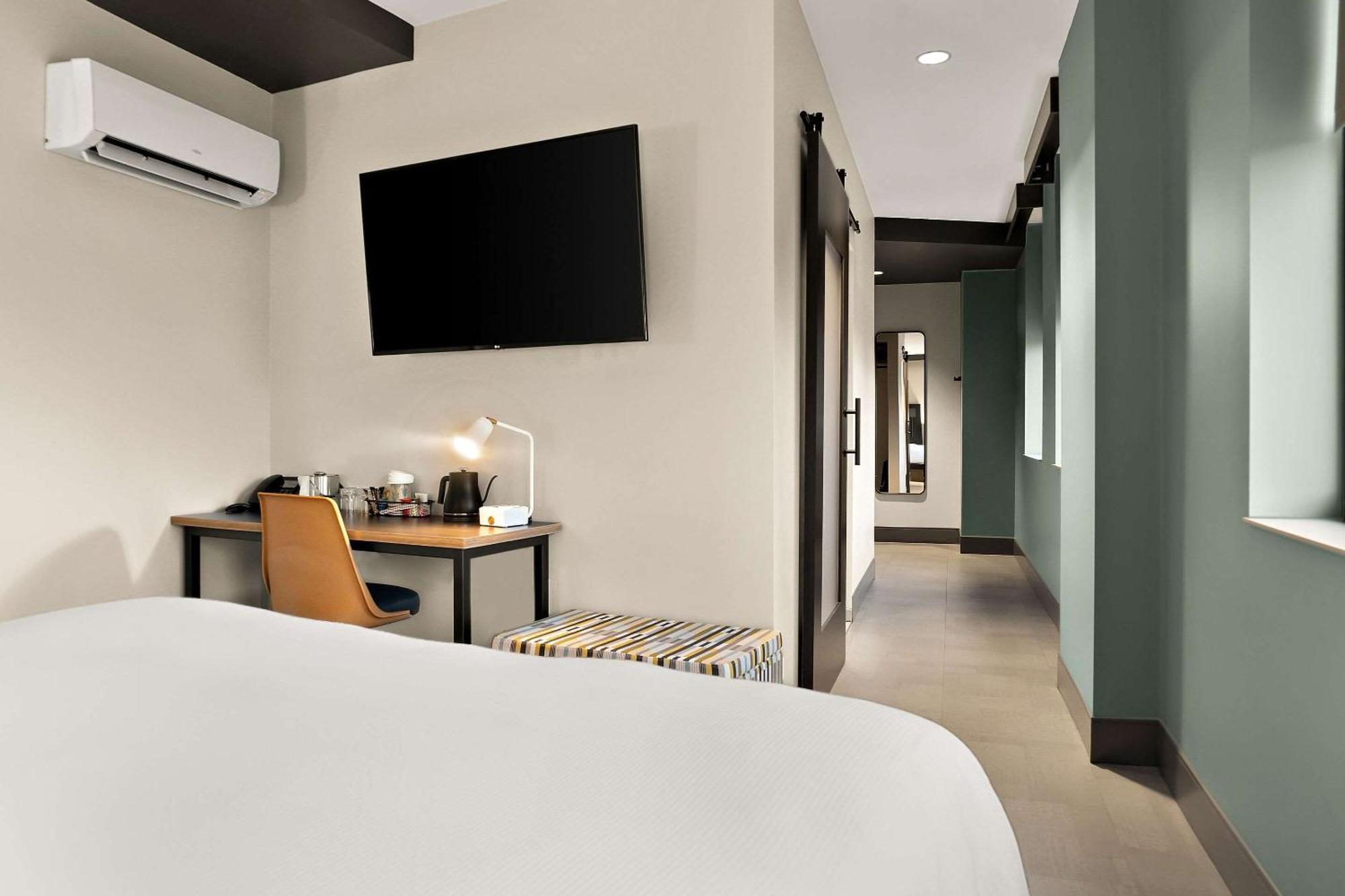 Cityflatshotel - Port Huron, Ascend Hotel Collection Exterior photo