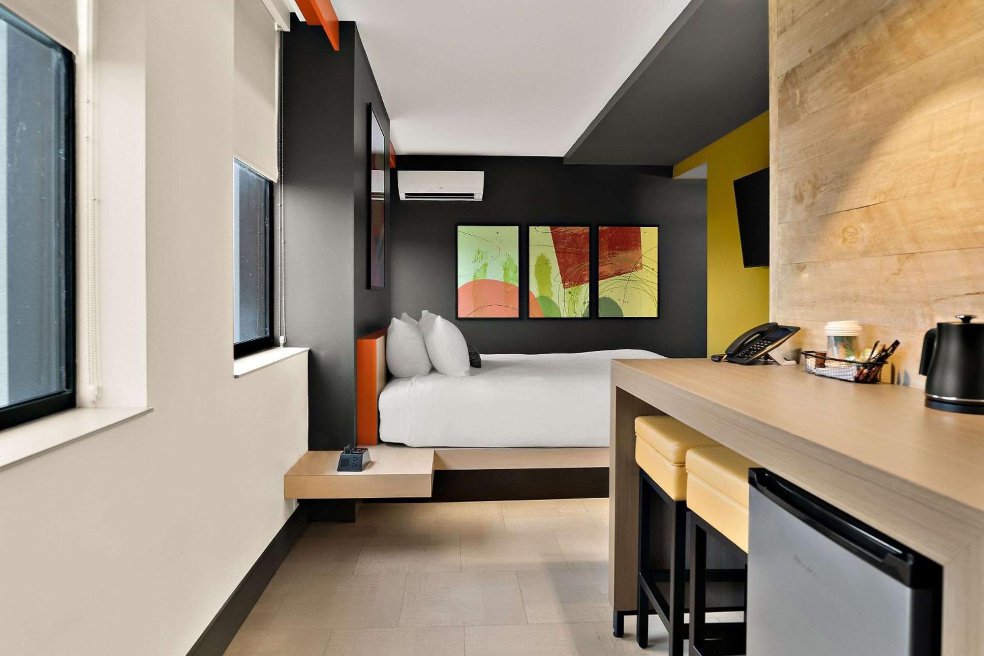 Cityflatshotel - Port Huron, Ascend Hotel Collection Exterior photo